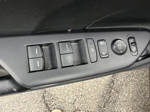 Used 2019 Honda Civic Sport image 12