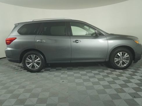 Used 2019 Nissan Pathfinder FWD image 8