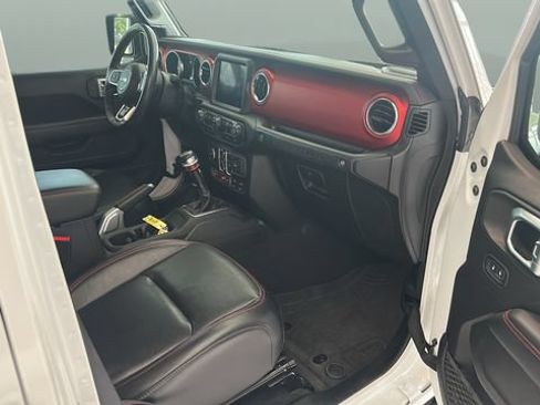 Used 2020 Jeep Wrangler Unlimited Rubicon w/ Uconnect 4C Nav & Sound Group AWD/4WD image 20