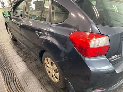 Used 2013 Subaru Impreza 2.0i AWD/4WD image 10