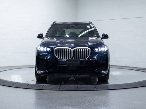 Used 2026 BMW X5 xDrive40i AWD/4WD image 5