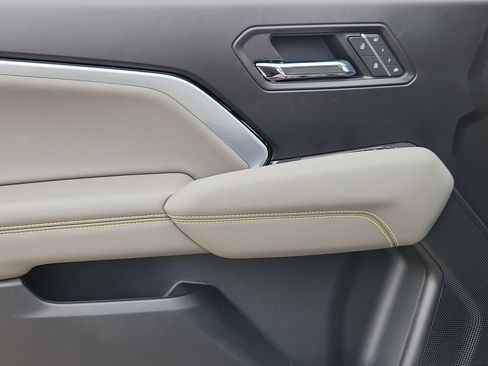 New 2026 Chevrolet Colorado ZR2 w/ ZR2 Bison Edition AWD/4WD image 6