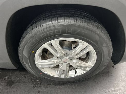 Used 2018 GMC Terrain SLE w/ Driver Convenience Package AWD/4WD image 8