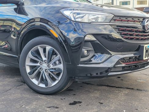 Used 2023 Buick Encore GX Select w/ Sport Touring Package image 2