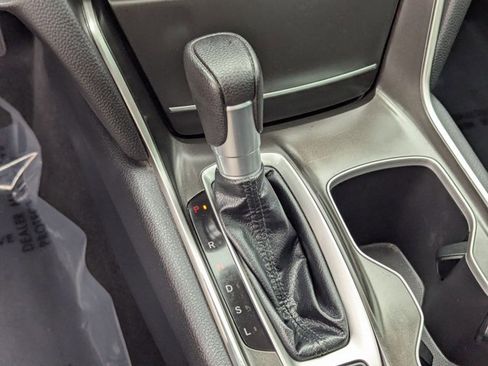 Used 2020 Honda Accord EX image 10
