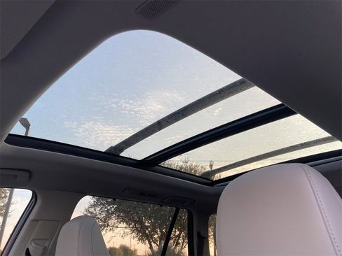 New 2026 Toyota Grand Highlander Limited image 14