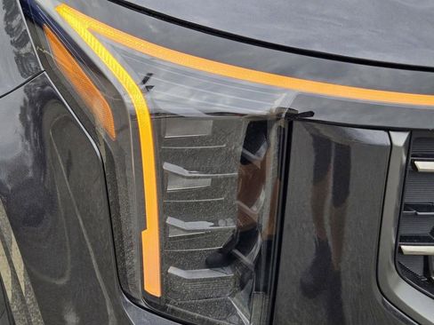 New 2026 Kia Carnival SX image 4