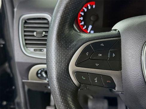 Used 2020 Dodge Durango SXT image 20