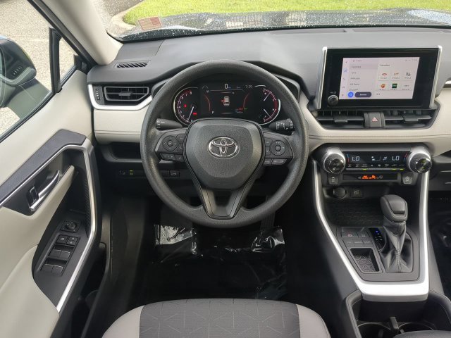 Certified 2024 Toyota RAV4 XLE w/ Convenience Package FWD image 18