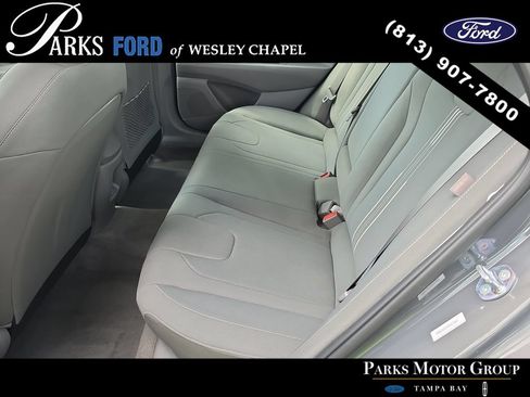 Used 2025 Hyundai Elantra SEL FWD image 14