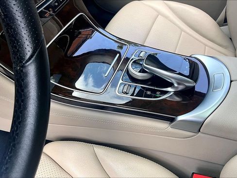 Used 2017 Mercedes-Benz GLC 300 image 20