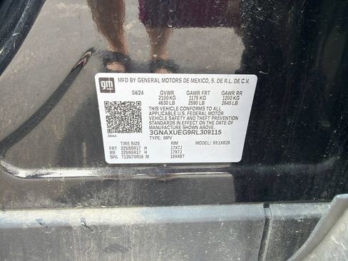Used 2024 Chevrolet Equinox LT AWD/4WD image 38