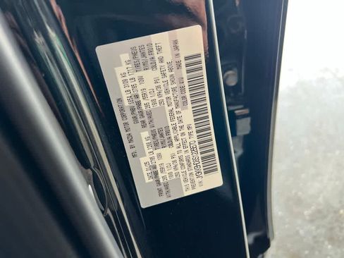 Used 2025 MAZDA CX-90 3.3 Turbo w/ Preferred Package image 36