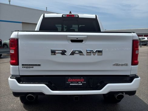 Used 2025 RAM 1500 Big Horn AWD/4WD image 7
