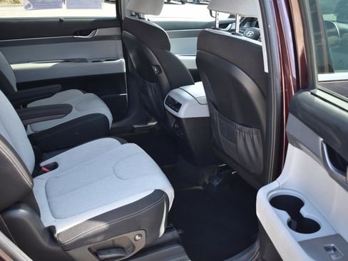 Used 2020 Hyundai Palisade SEL w/ Convenience Package image 16