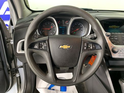 Used 2016 Chevrolet Equinox LS FWD image 21