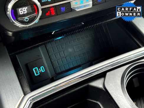 Used 2022 Ford F350 Platinum w/ FX4 Off-Road Package image 27