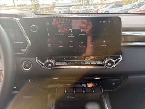 Used 2024 GMC Canyon Elevation w/ Elevation Premium Package image 32