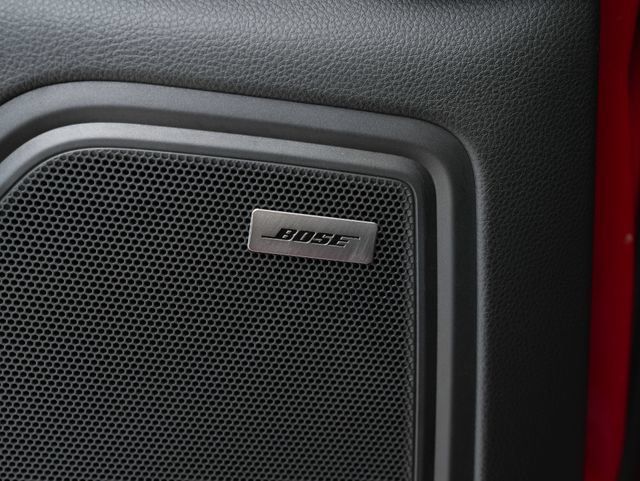 Certified 2026 Porsche Macan AWD/4WD image 12