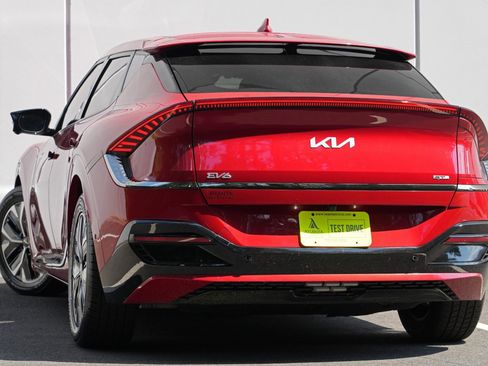 Used 2022 Kia EV6 GT-Line w/ GT-Line Suede Seat Package RWD image 5