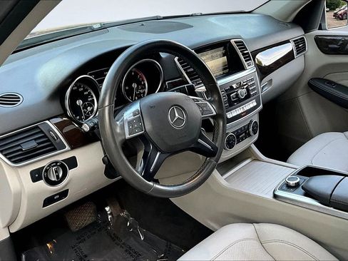 Used 2014 Mercedes-Benz ML 350 4MATIC w/ Premium 1 Package image 15