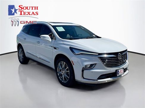 Used 2022 Buick Enclave Premium w/ Experience Buick Package image 1