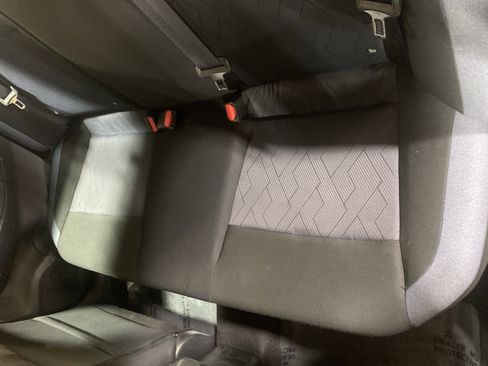 Used 2025 Nissan Versa SV FWD image 12