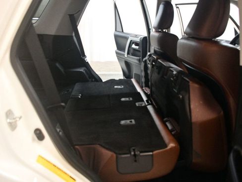 Used 2018 Toyota 4Runner Limited image 42