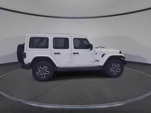 New 2026 Jeep Wrangler Unlimited Sahara AWD/4WD image 16