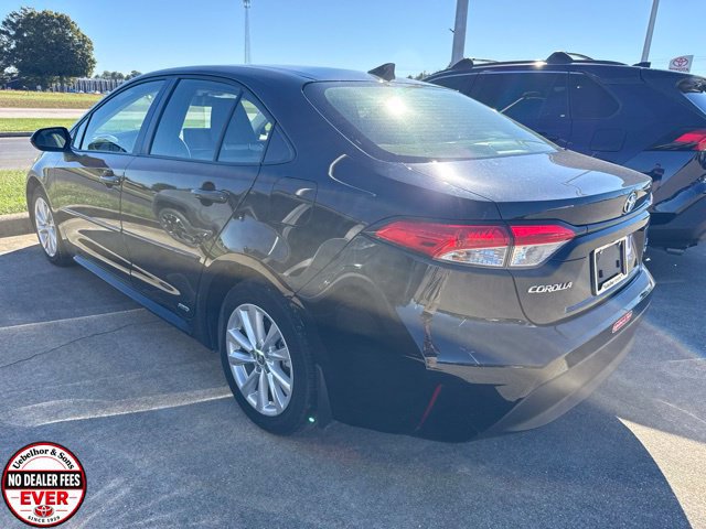 Used 2025 Toyota Corolla LE w/ LE Premium Package AWD/4WD image 6
