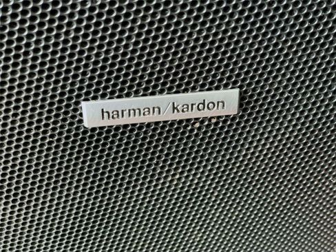 Used 2023 Subaru Forester Limited image 24