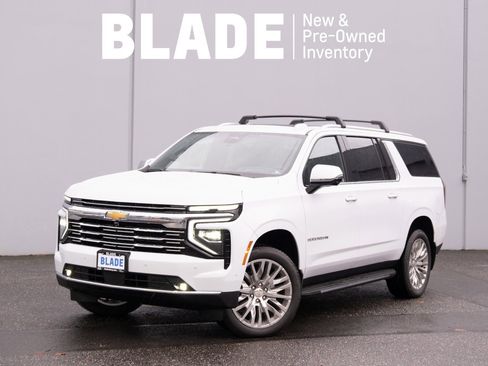 New 2026 Chevrolet Suburban Premier image 1
