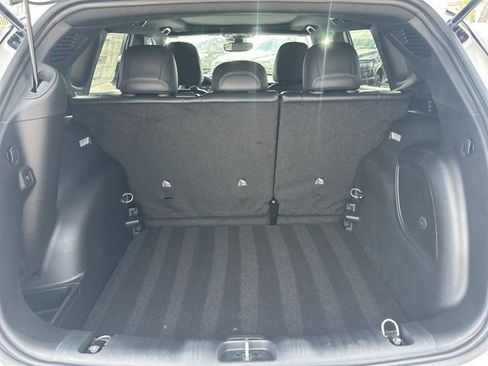 New 2026 Jeep Compass Latitude image 19