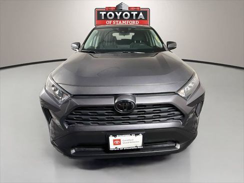 Certified 2022 Toyota RAV4 LE AWD/4WD image 2