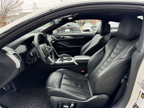 Used 2024 BMW 840i xDrive Coupe w/ Driving Assistance Package image 13