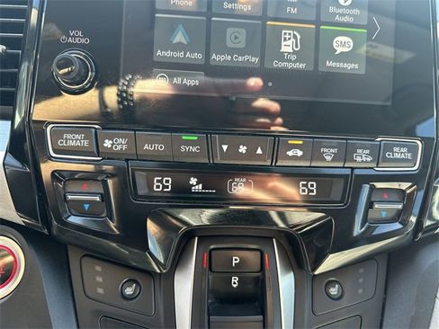 Used 2024 Honda Odyssey EX-L image 17