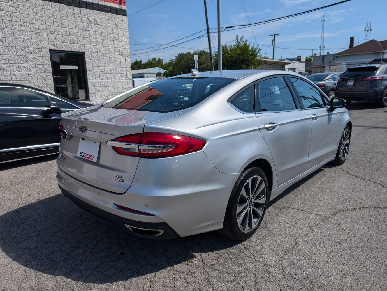 Used 2019 Ford Fusion SE AWD/4WD image 6