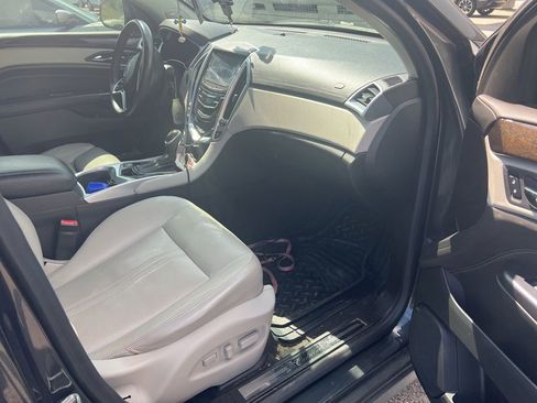 Used 2014 Cadillac SRX Premium AWD/4WD image 5