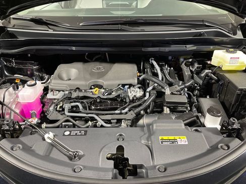 New 2026 Toyota Sienna LE image 9