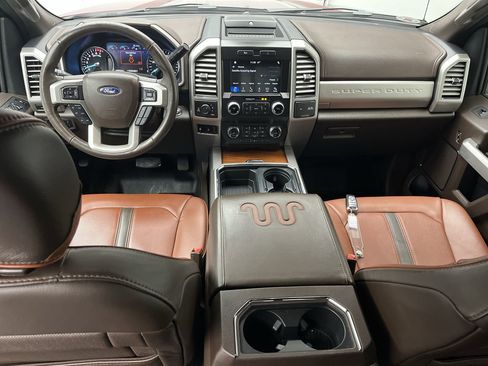 Used 2019 Ford F250 King Ranch w/ Chrome Package image 4
