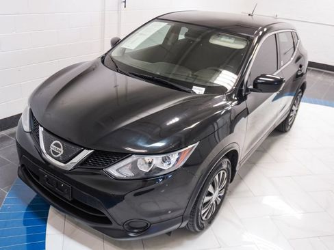 Used 2019 Nissan Rogue Sport S AWD/4WD image 34