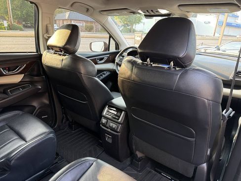 Used 2022 Subaru Ascent Touring AWD/4WD image 29