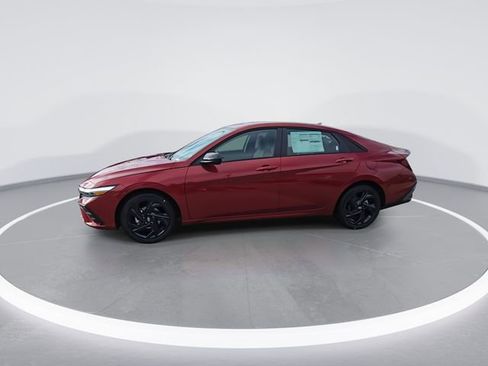 New 2026 Hyundai Elantra Sport FWD image 4