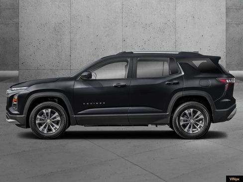 New 2026 Chevrolet Equinox LT w/ Convenience Package II image 3