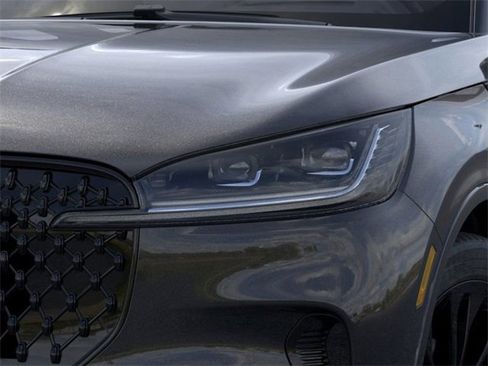 New 2026 Lincoln Aviator Reserve image 18