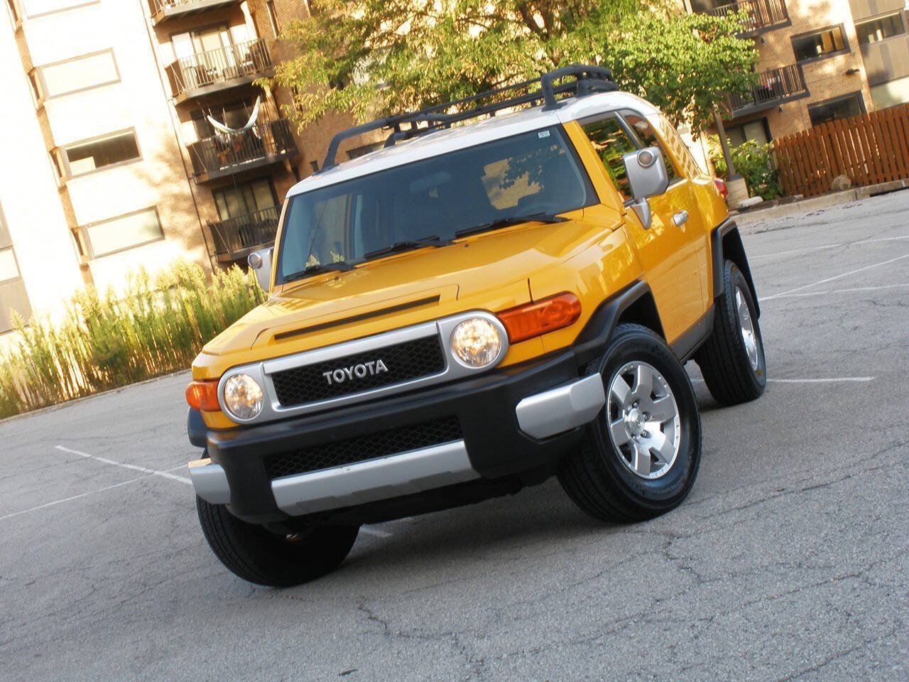 Used 2007 Toyota FJ Cruiser 2WD image 6