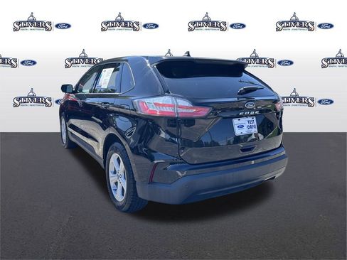 Used 2021 Ford Edge SE w/ Cargo Accessory Package image 7