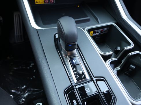New 2026 Lexus TX 500h AWD image 24