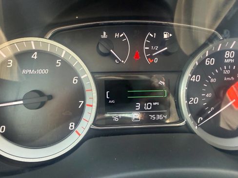 Used 2014 Nissan Sentra SV image 7