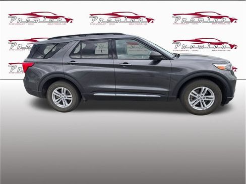 Used 2020 Ford Explorer XLT AWD/4WD image 5